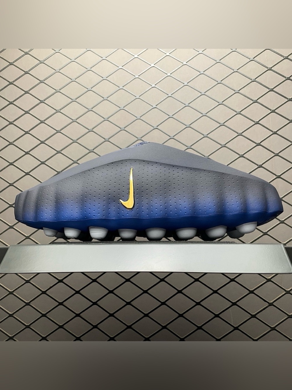 Brand new  Nike Mind 001 slippers (box not included)